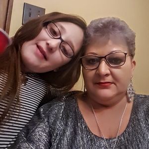 Meet your Posher, Mirna